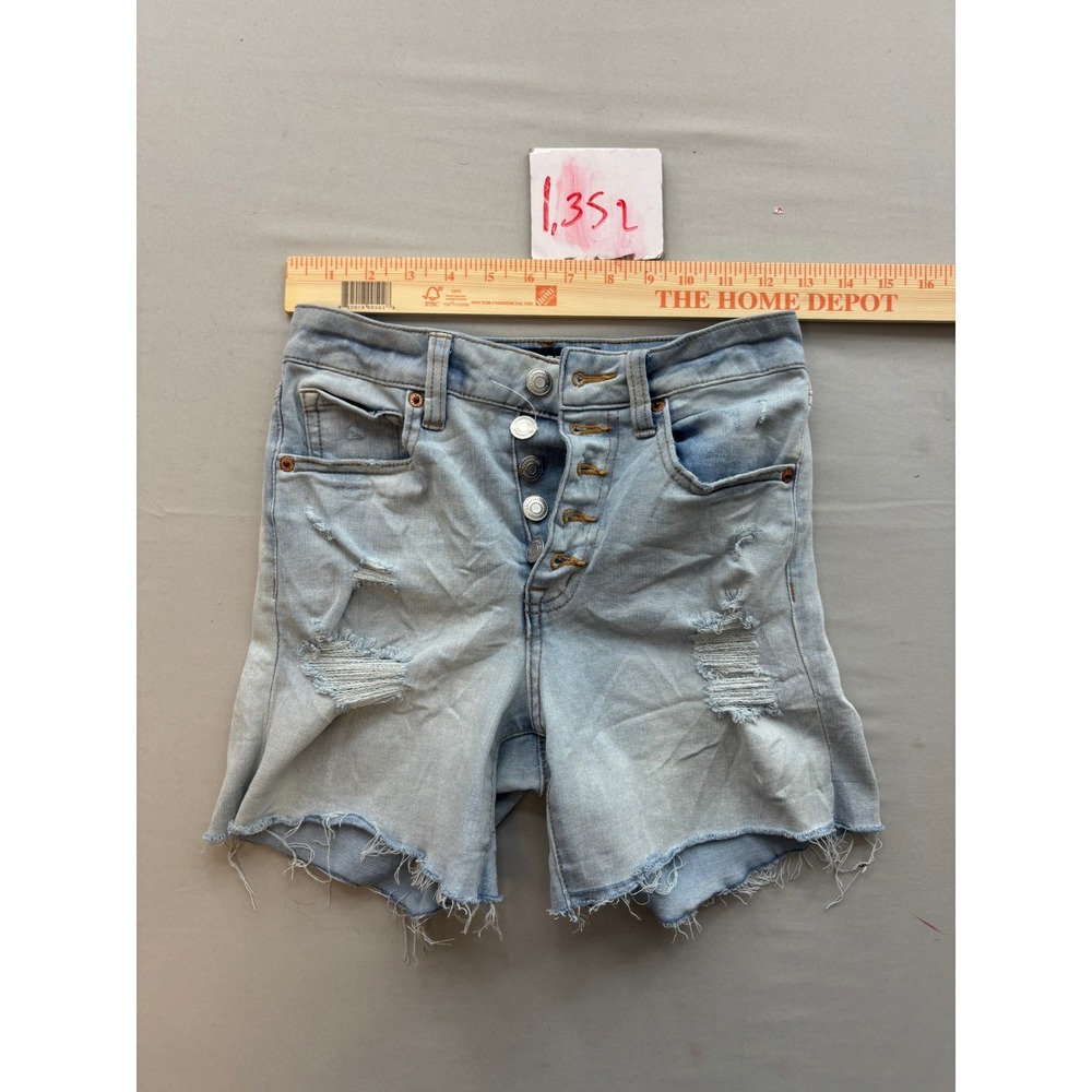 Aeropostale Super High Rise Midi Denim Shorts Light Wash Distressed Size 0